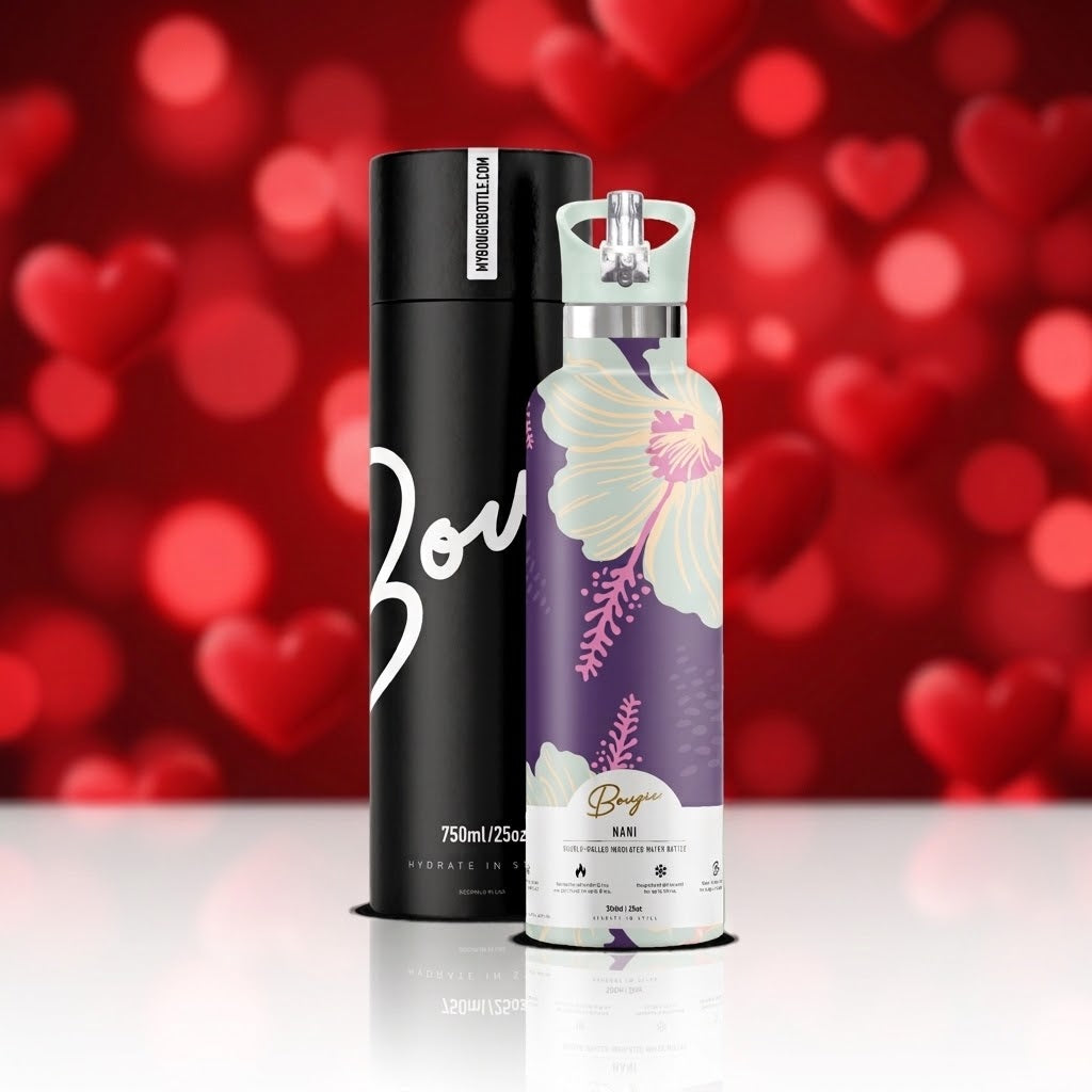 Nani 25 oz Insulated Bottle | 3D Jade Hibiscus on a heart-themed background